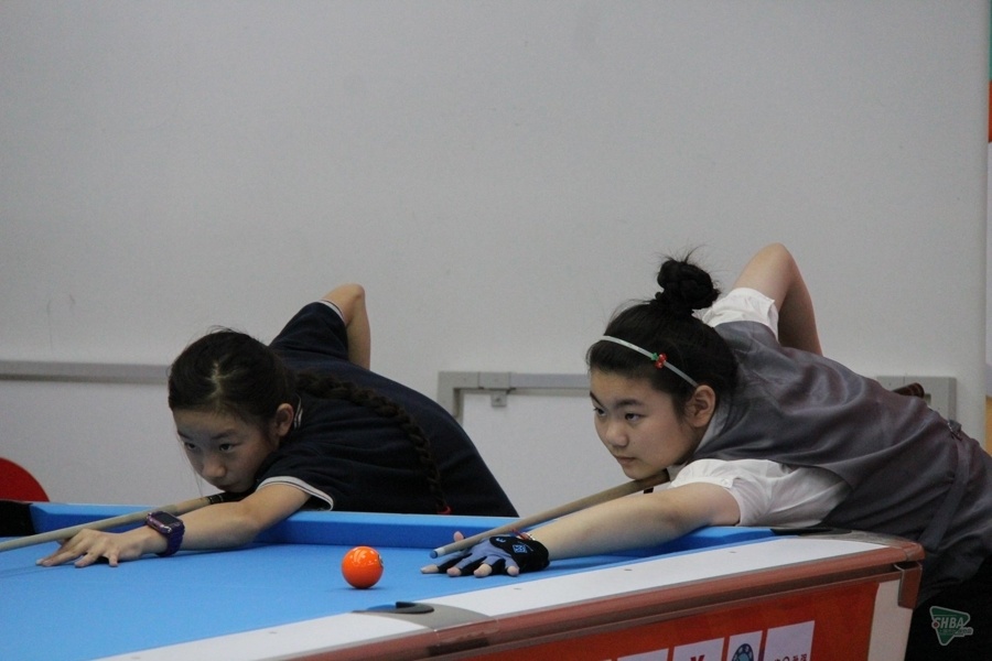 创下了参赛, 上海市青少, 作者