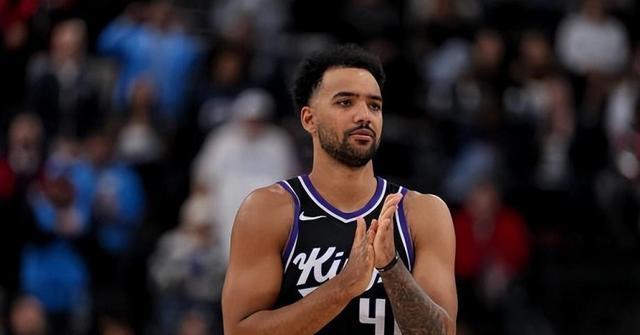 AA, 今年休赛期, 与NBA国