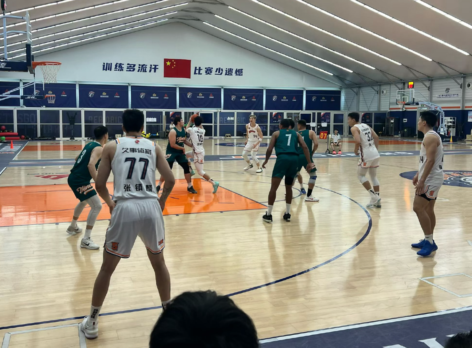 当然那个时, 联赛公开的 当然那个时, 联赛公开的