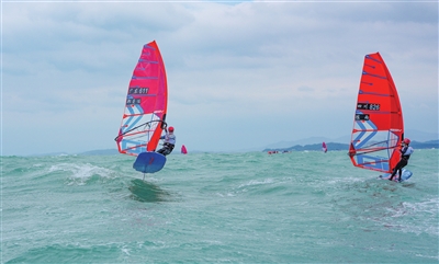 其中男子帆 其中男子帆